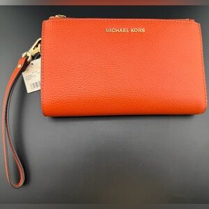 NWT Michael Kors Deep Orange Jet Set Leather Wristlet
